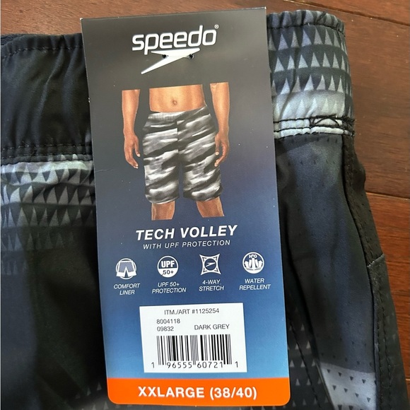 NWT Speedo Men's Tech Volley UPF50+
Swim Shorts trunks Size 2XL Grey Black - Picture 5 of 10